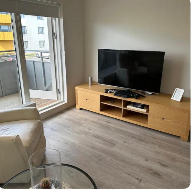 Apartment Close To The Airport Κεφλαβίκ Εξωτερικό φωτογραφία